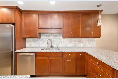 558 Emory Oaks Way, Decatur, GA 30033 - Photo 8