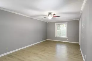 558 Emory Oaks Way, Decatur, GA 30033 - Photo 14