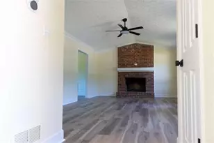 2250 Ridge Forest Dr, Grayson, GA 30017 - Photo 12