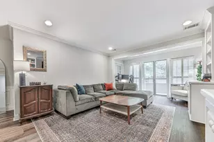 25104 Plantation Dr NE, Atlanta, GA 30324 - Photo 10