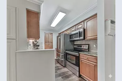 25104 Plantation Drive NE, Atlanta, GA 30324 - Photo 6