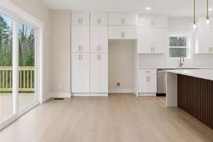 320 Hunnicutt Rd SE, Mableton, GA 30126 - Photo 6