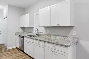 1749 Givens Street NW, Atlanta, GA 30318 - Photo 10