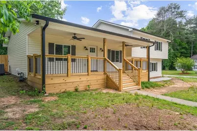 3460 Castille Drive, Snellville, GA 30039 - Photo 2
