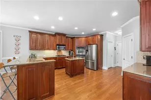 5945 Broadwater Tr, Cumming, GA 30040 - Photo 20