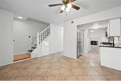 579 Northridge Crossing Drive, Atlanta, GA 30350 - Photo 2