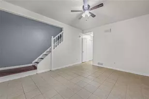 579 Northridge Crossing Dr, Atlanta, GA 30350 - Photo 4