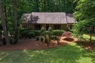 2737 Hearthstone Cir, Marietta, GA 30062 - Photo 1