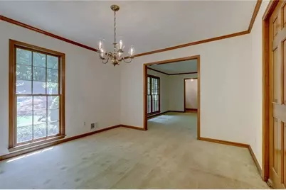2737 Hearthstone Circle, Marietta, GA 30062 - Photo 12