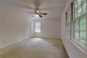 2737 Hearthstone Cir, Marietta, GA 30062 - Photo 26