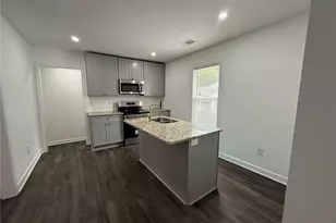1040 Palmetto Ave SW, Atlanta, GA 30314 - Photo 4