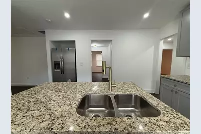 1040 Palmetto Avenue SW, Atlanta, GA 30314 - Photo 2