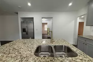 1040 Palmetto Ave SW, Atlanta, GA 30314 - Photo 2
