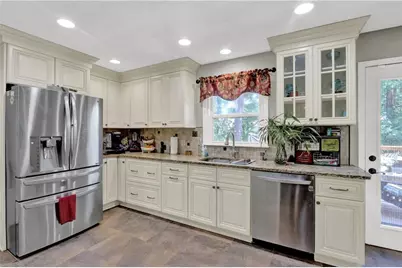 382 Charleston Lane, Lawrenceville, GA 30046 - Photo 16