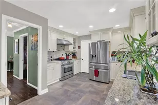 382 Charleston Ln, Lawrenceville, GA 30046 - Photo 18