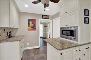 382 Charleston Ln, Lawrenceville, GA 30046 - Photo 14