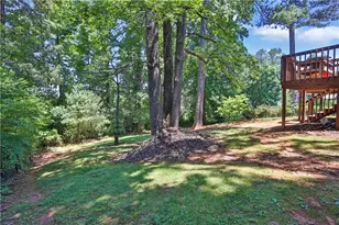 382 Charleston Ln, Lawrenceville, GA 30046 - Photo 32