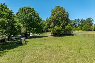 3710 Lake Carlton Rd, Loganville, GA 30052 - Photo 32