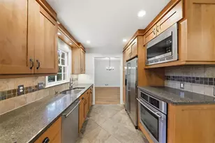 4073 Lake Erin Ct, Tucker, GA 30084 - Photo 12