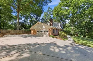 4073 Lake Erin Ct, Tucker, GA 30084 - Photo 58