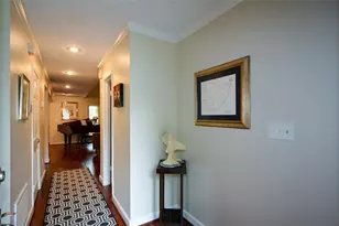 3259 Clairmont N NE, Brookhaven, GA 30329 - Photo 4