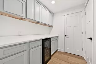 656 Channing Dr NW, Atlanta, GA 30318 - Photo 30