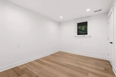 656 Channing Drive NW, Atlanta, GA 30318 - Photo 28