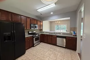 13230 Marrywood Dr, Alpharetta, GA 30004 - Photo 10