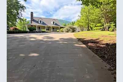 6911 Baker Circle, Clermont, GA 30527 - Photo 2