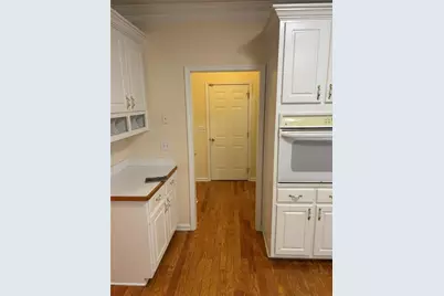 220 Cross Creek Drive, Lilburn, GA 30047 - Photo 6