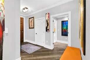 560 Dutch Valley Rd NE, Atlanta, GA 30324 - Photo 6
