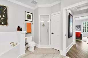 560 Dutch Valley Rd NE, Atlanta, GA 30324 - Photo 46