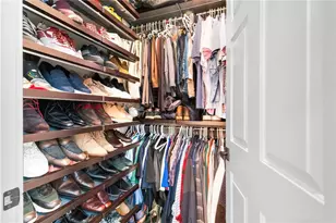 560 Dutch Valley Rd NE, Atlanta, GA 30324 - Photo 36