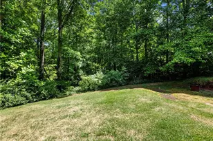376 Thornwood Cir, Mount Airy, GA 30563 - Photo 54