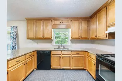 376 Thornwood Circle, Mount Airy, GA 30563 - Photo 12