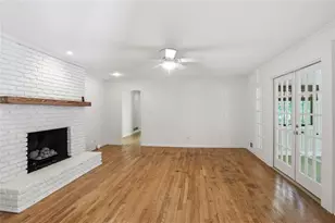 7265 Thornhill Ln NE, Atlanta, GA 30328 - Photo 8