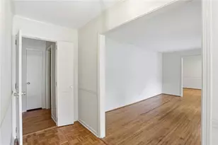 7265 Thornhill Ln NE, Atlanta, GA 30328 - Photo 18