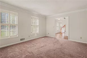 1527 Ridgewood Dr, Lilburn, GA 30047 - Photo 6