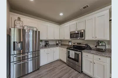 198 Woodlawn Avenue, Winder, GA 30680 - Photo 10