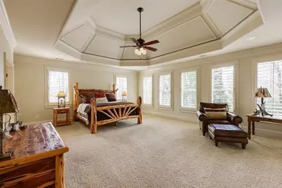 5284 Vernon Springs Trail NW, Sandy Springs, GA 30327 - Photo 20