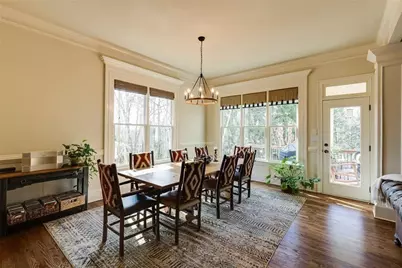 5284 Vernon Springs Trail, Sandy Springs, GA 30327 - Photo 10
