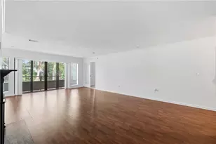 1304 Highland Bluff Dr S E, Atlanta, GA 30339 - Photo 10