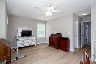 126 W Oaks Pl, Woodstock, GA 30188 - Photo 16