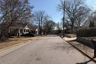 528 Lake Dr, Atlanta, GA 30354 - Photo 56
