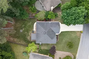 371 Shyrewood Dr, Lawrenceville, GA 30043 - Photo 48