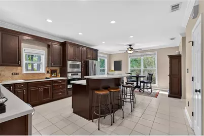 371 Shyrewood Drive, Lawrenceville, GA 30043 - Photo 16
