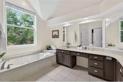 371 Shyrewood Drive, Lawrenceville, GA 30043 - Photo 26