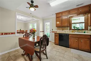 825 Meadowsong Cir, Lawrenceville, GA 30043 - Photo 18