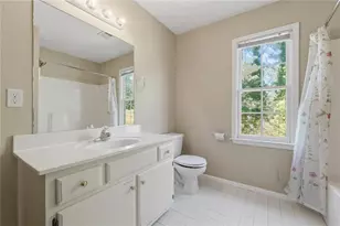 505 St Marks Dr SW, Lilburn, GA 30047 - Photo 20