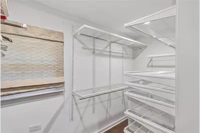 4374 Peachtree Dunwoody Road NE, Atlanta, GA 30342 - Photo 26